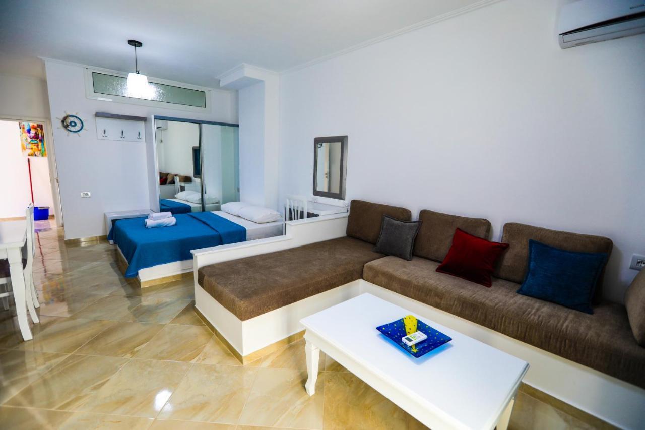 Vila Enxhi Ksamil Bagian luar foto