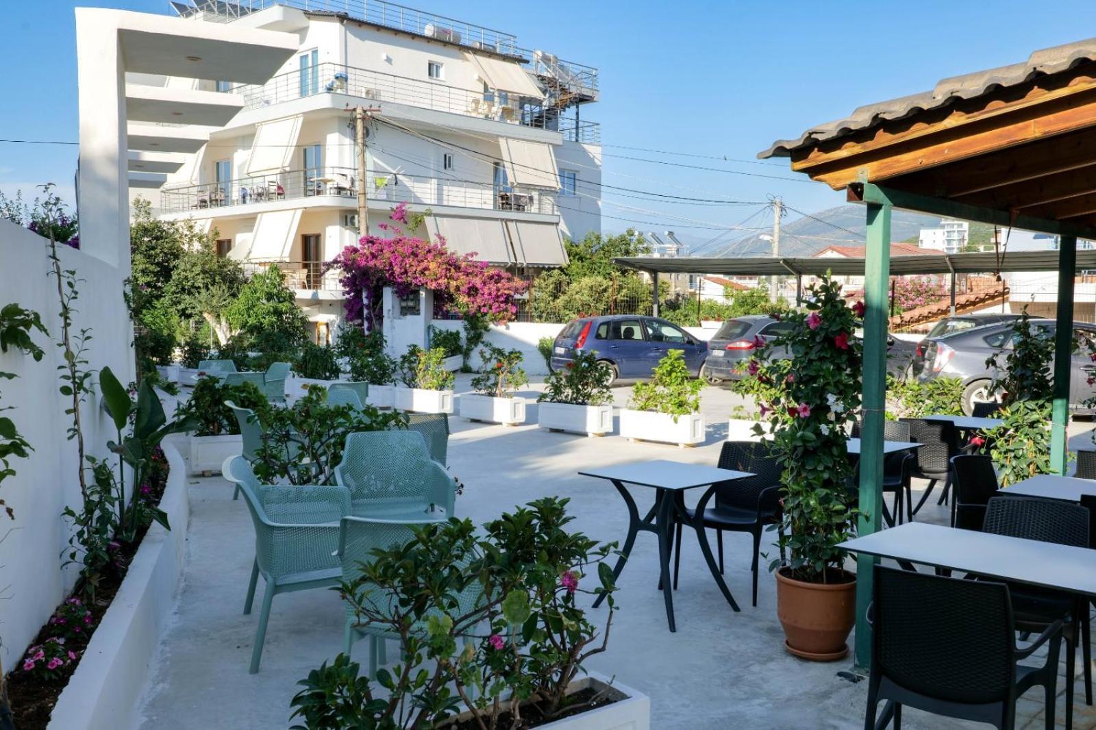 Vila Enxhi Ksamil Bagian luar foto