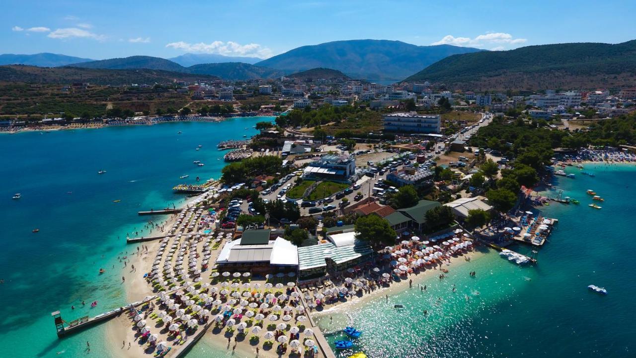 Vila Enxhi Ksamil Bagian luar foto