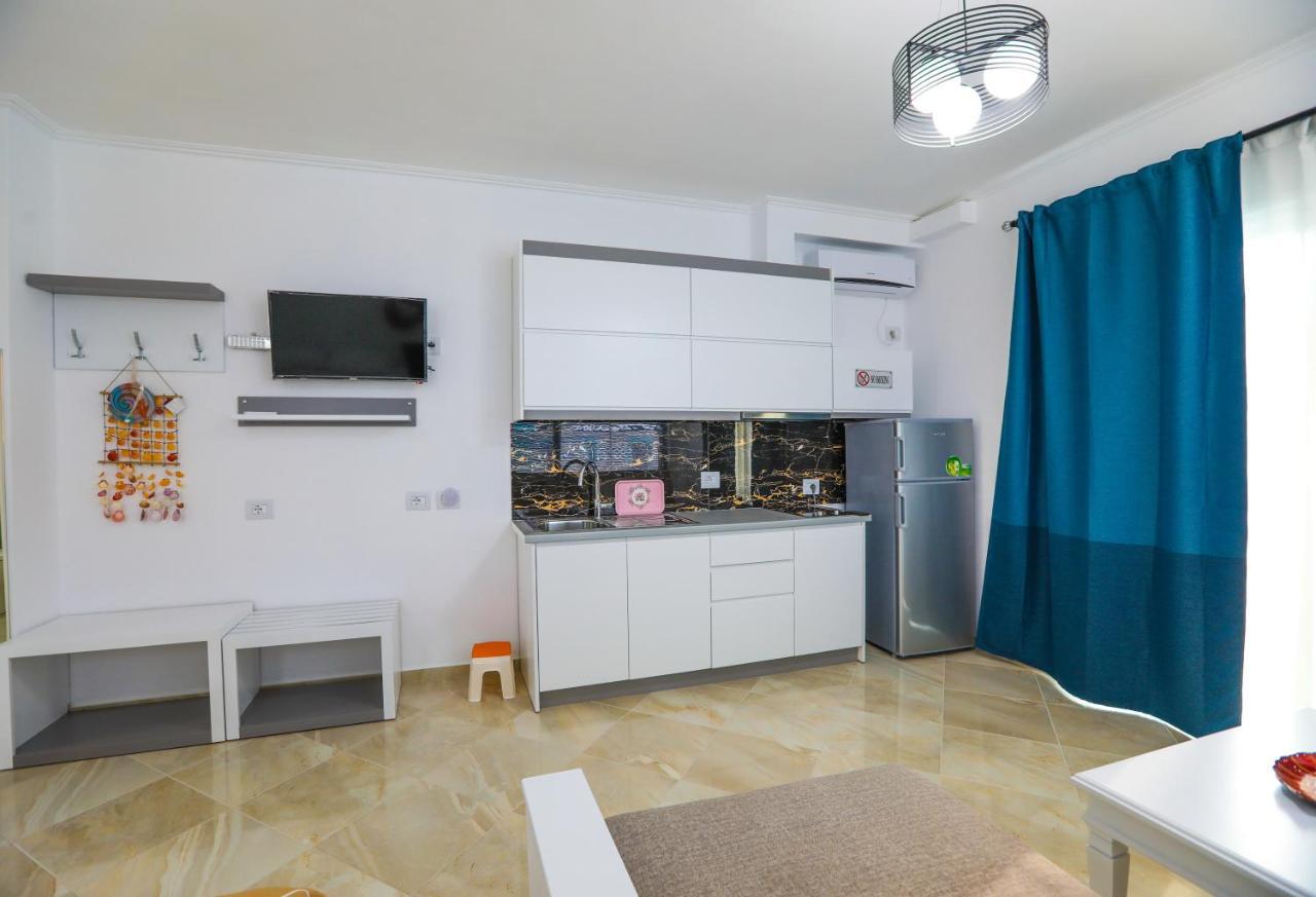 Vila Enxhi Ksamil Bagian luar foto