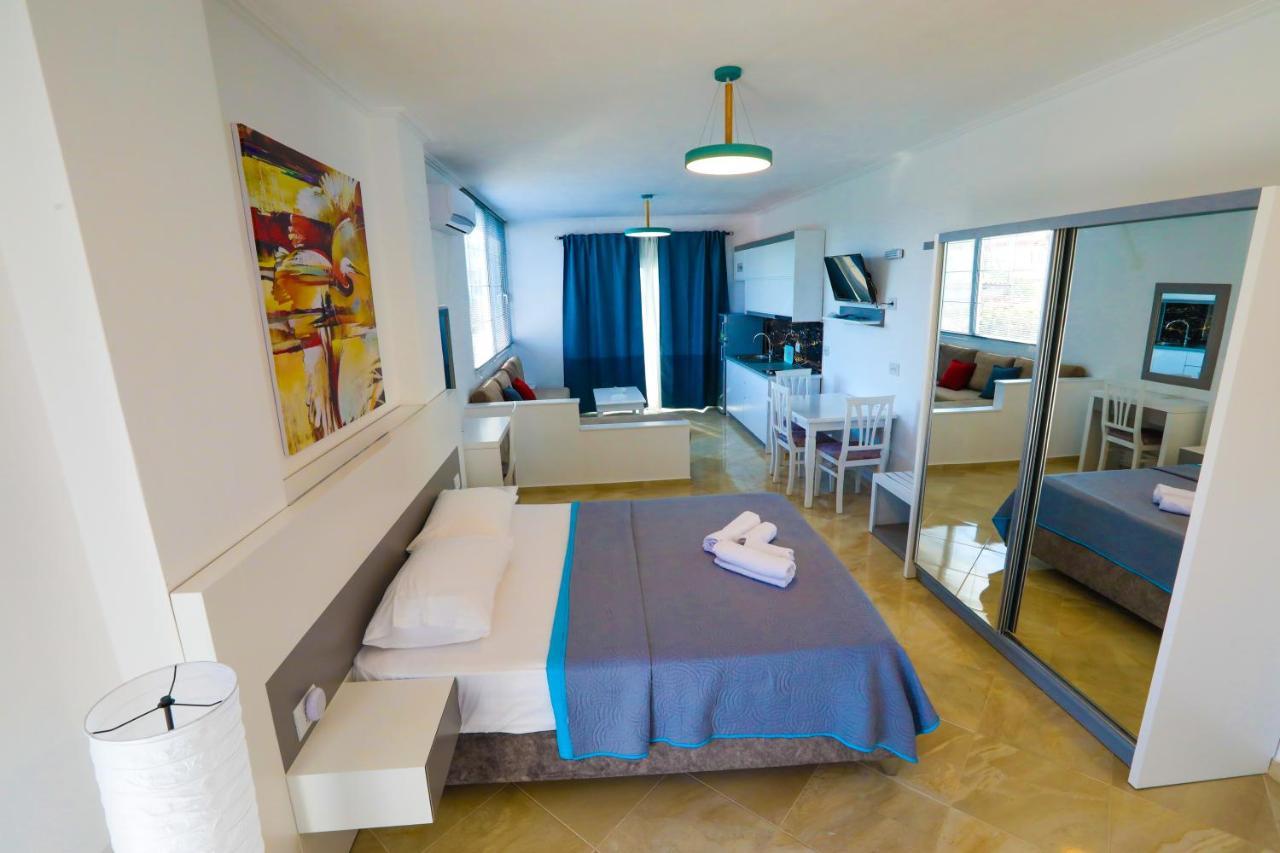 Vila Enxhi Ksamil Bagian luar foto